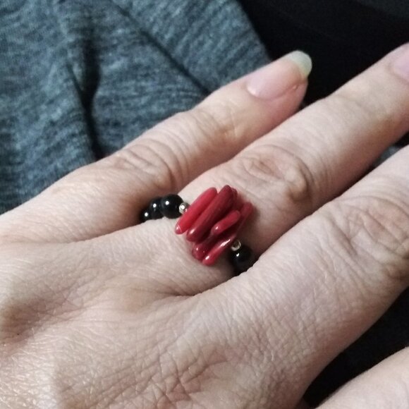 Hand Crafted Jewelry - Beadring! Unique! Genuine Coral Reef Twigs! S7.5 ~ Beaded Gemstone Rings
